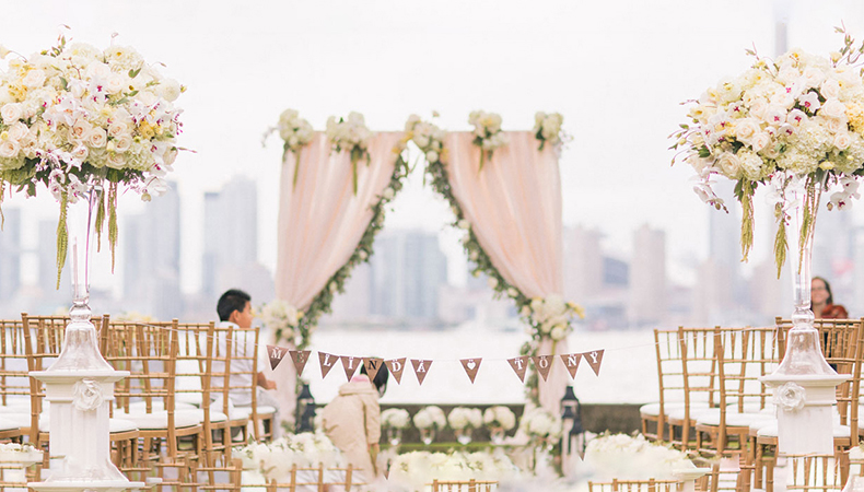 Tips for Hiring the Perfect Wedding Planner