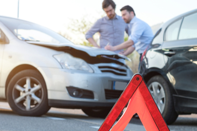 How Can a Car Accident Lawyer Help You File A Lawsuit